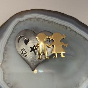 Ultra Craft Silvertone Heart With Goldtone Children Holding Hands Brooch
